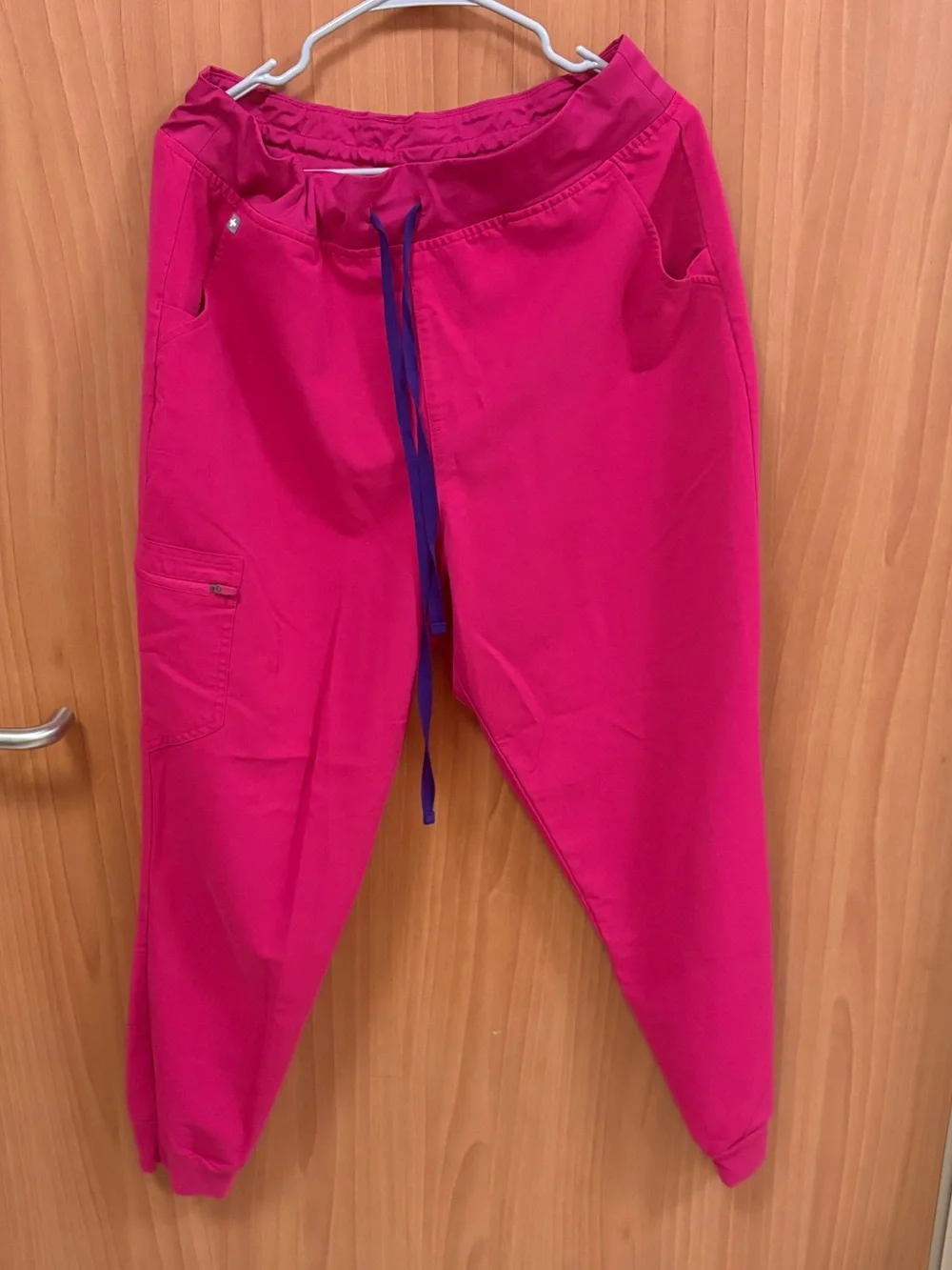 Figs Ultra Rose Zamora scrub pants
